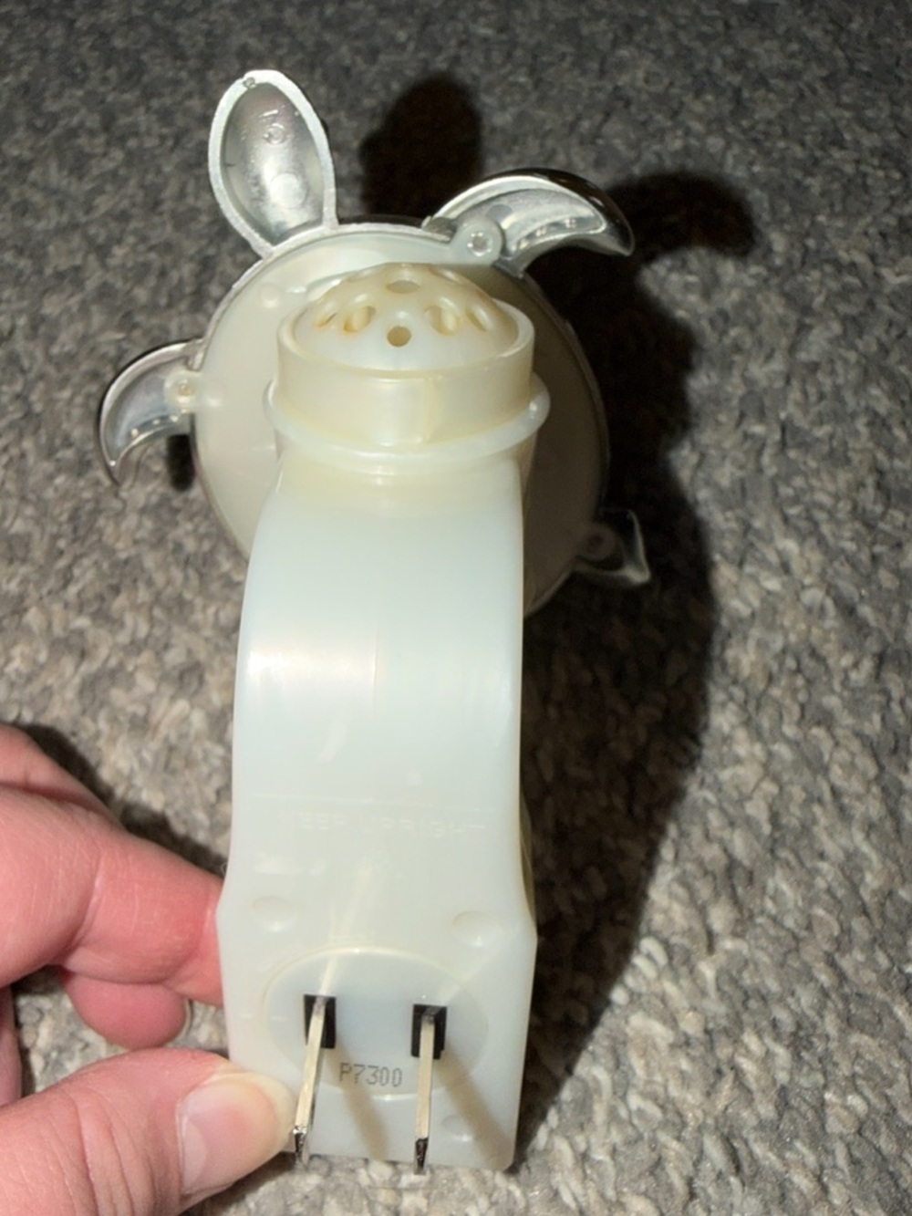 Bath & Body Works Wallflower Iridescent Turtle Wall Plug In - Picture 6 of 6